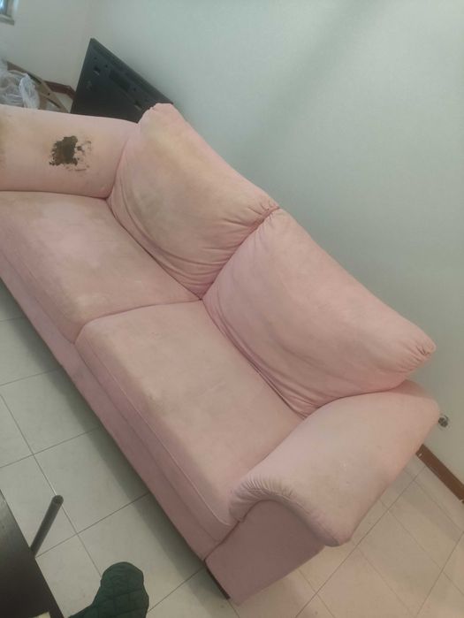 Dou móveis de sala urgente