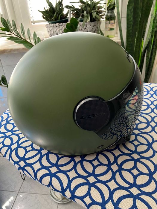 Vendo Capacete L52