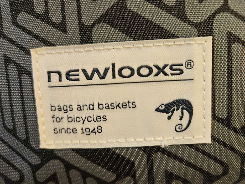 Duża nową sakwa rowerowa