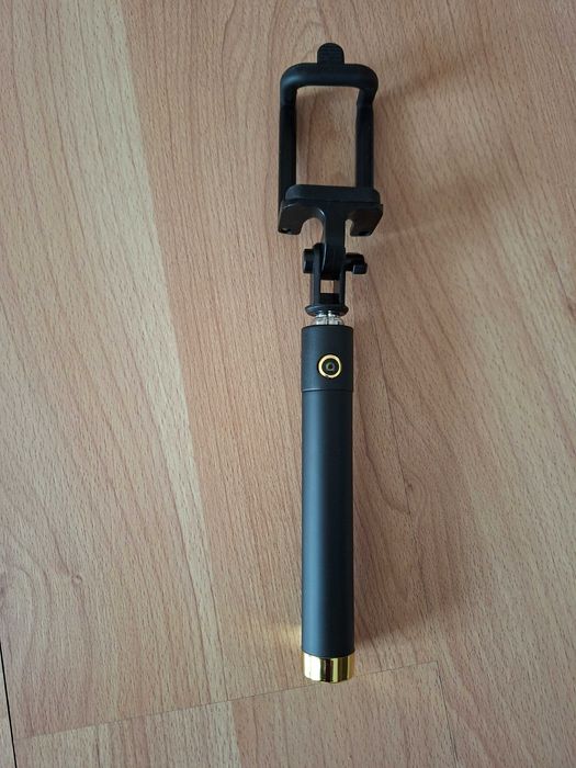 Monopad do selfie wbudowany wyzwalaczem Bluetooth