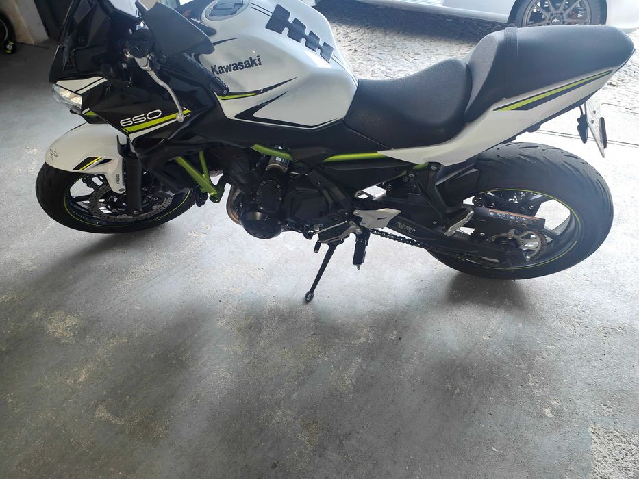 Mota Kawasaki z650