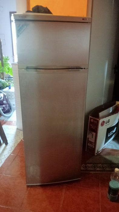 Frigorífico Fricon