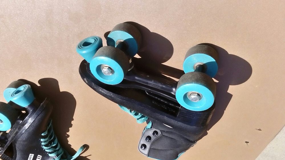 Patins Conti 37 como novos vendo ou troco