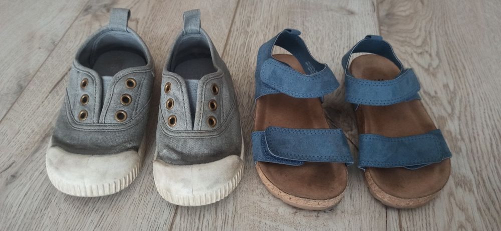 Buty Sandały Trampki chłopięce 22 H&M