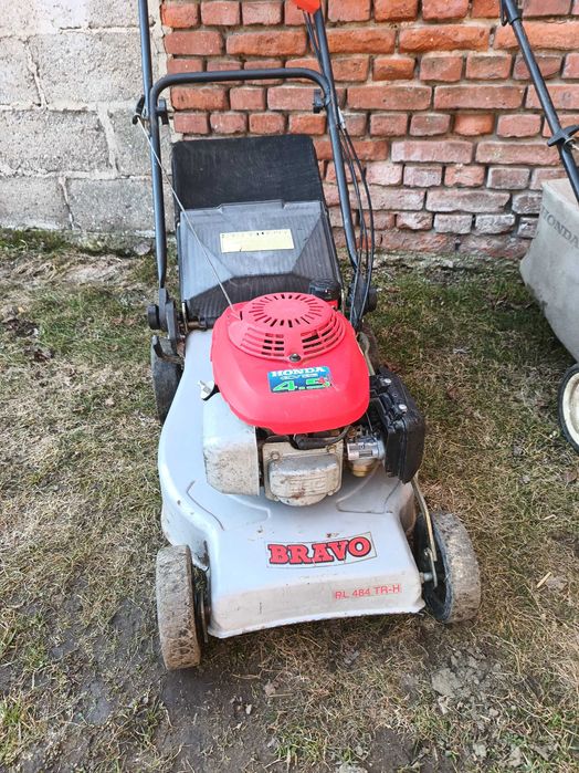 Sprzedam kosiarki spalinowe Honda