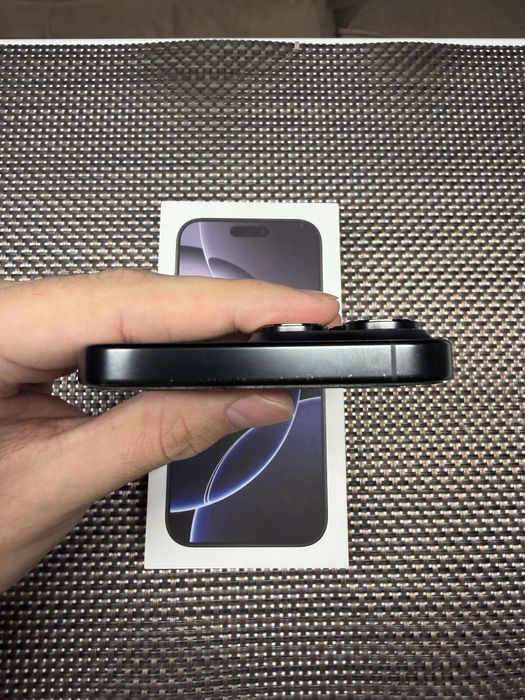 iPhone 16 pro max 265gb