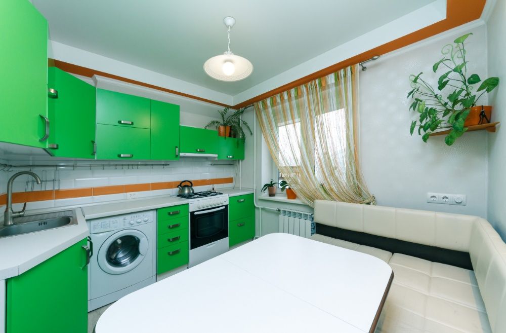 Посуточно 2 ком. Оболонь. 5 мин м. Минская. ОПТИМАЛЬНЫЙ ВАРИАНТ !