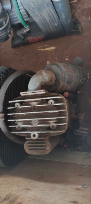 3 Compressores Hidraulicos Rammer Usados