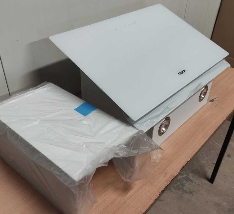 Okap przyścienny Teka DVN 64030 TTC WH 60cm OUTLET 24G24DE66