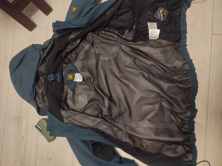 Jack wolfskin gore tex куртка