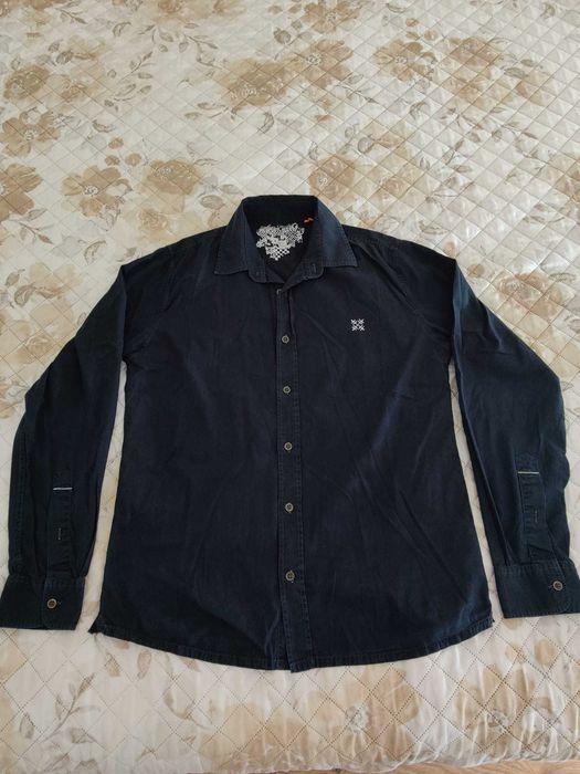 Camisa Oxbow tam. L em excelente estado.