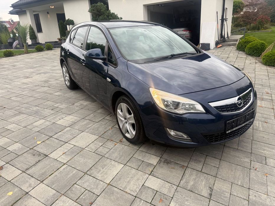Opel Astra Opel Astra 1.4 Turbo 140 KM | 2012 | Bogata wersja | Grzane fotele i k