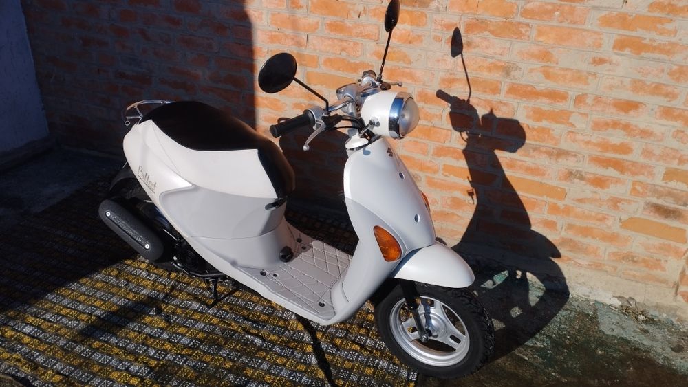 Мопед на документах