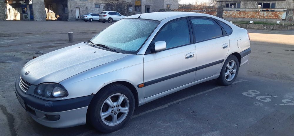 запчасти авто тойота авенсис т22