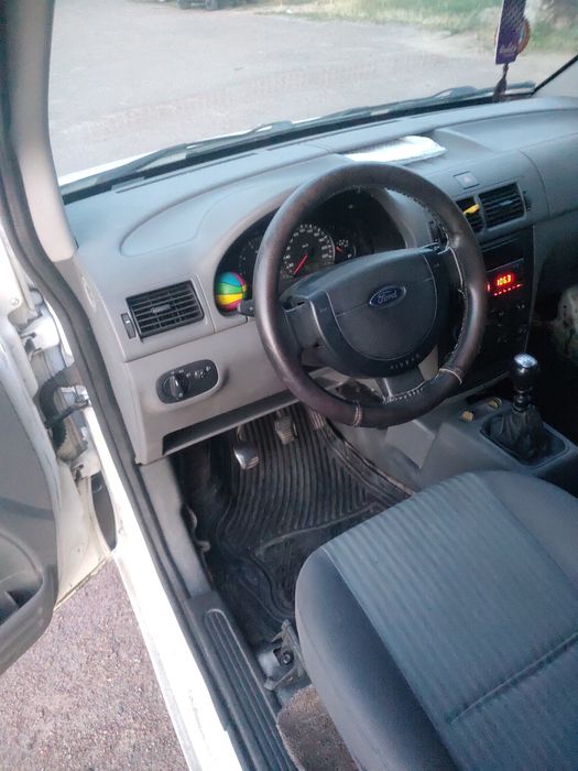 Продам Ford Transit Connect 2003