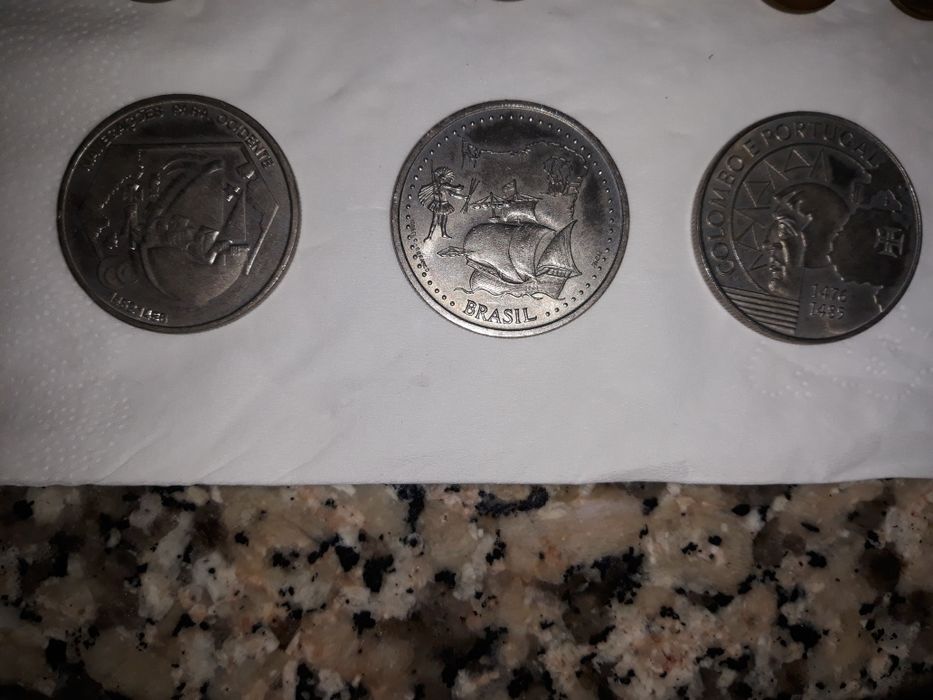 Moedas várias antigas