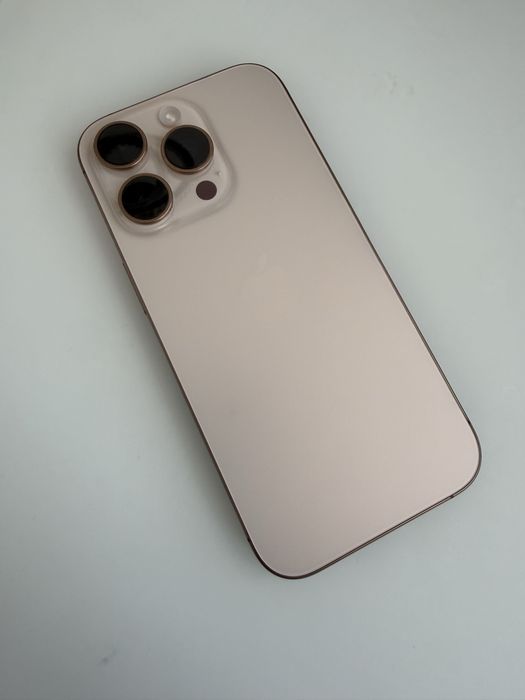 Iphone 16 pro на запчастини. Icloud