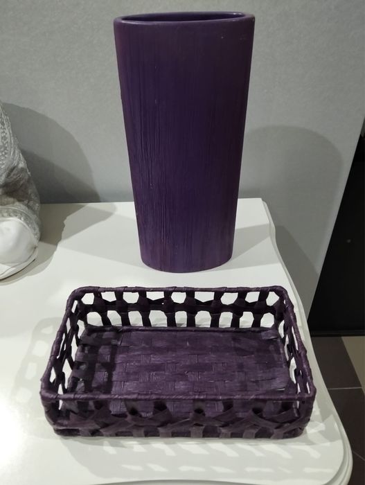 Cesto com 22x7 e vaso com 30x15