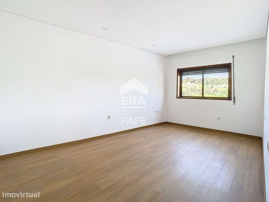 Andar de Moradia completamente remodelado em Fafe