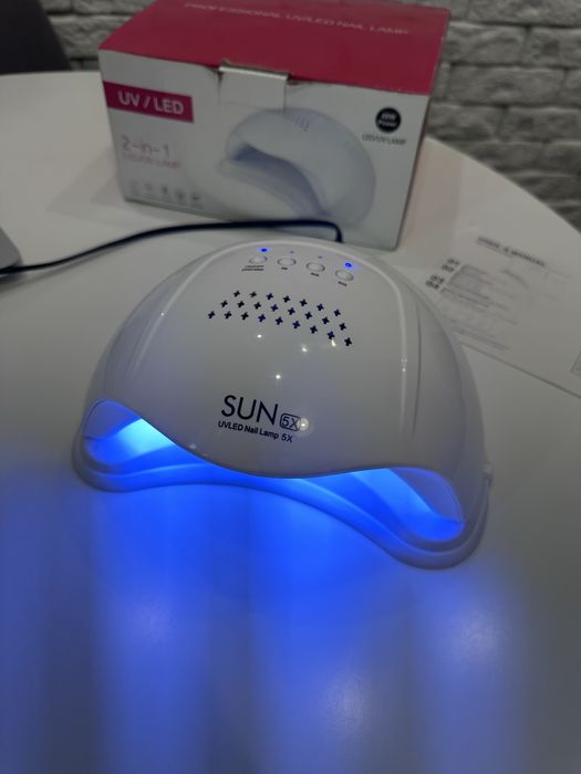 Професійна UV LED лампа для гель-лаку 48W