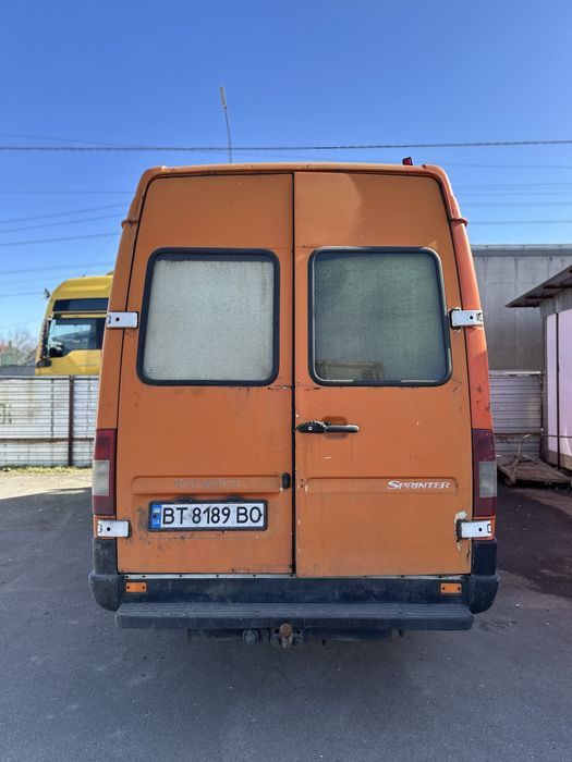 Mercedes Sprinter 412