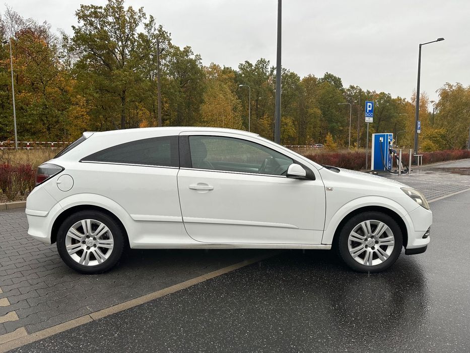 Opel Astra Opel astra h 1.8 140km