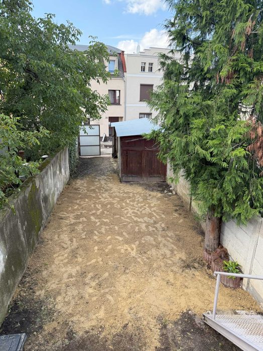 Dom z lokalem w centrum Kościana