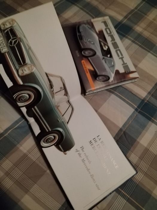 3 Livros - 2 inglês e 1 português Porsche, Mercedes Benz e Lancia, 
N