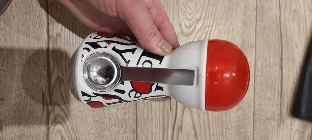 Pojemnik na cukier.