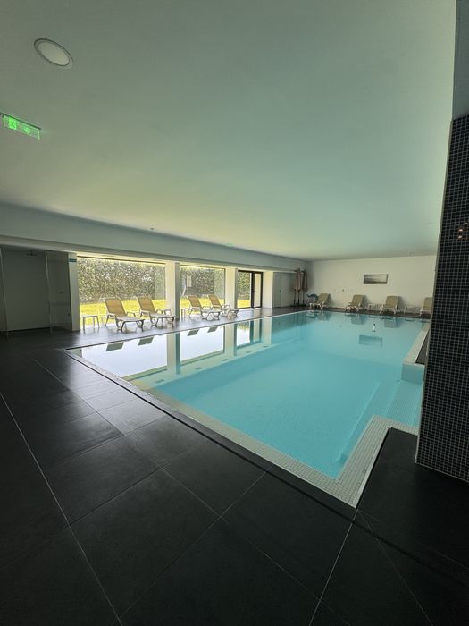 T2 - 1’ linha de praia // comdominio de luxo // garagem com acesso exclusivo à habitação