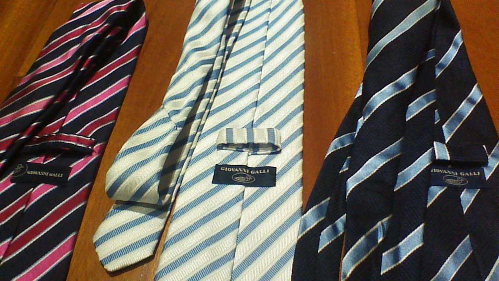 Gravatas - Compre 2, leve 3! - NOVAS!.