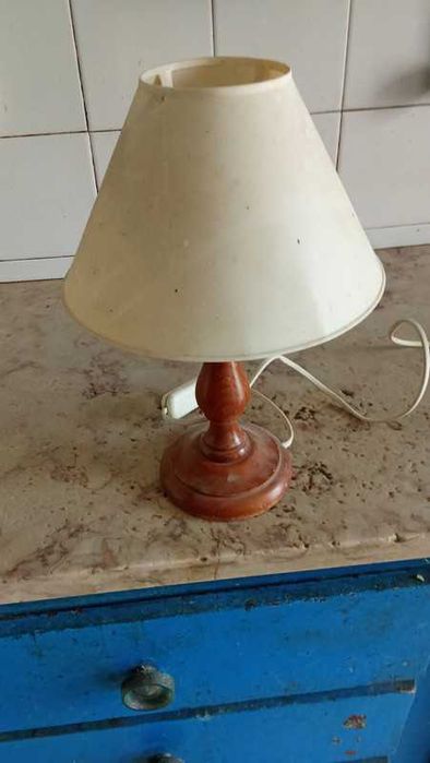 Candeeiro de mesa de cabeceira