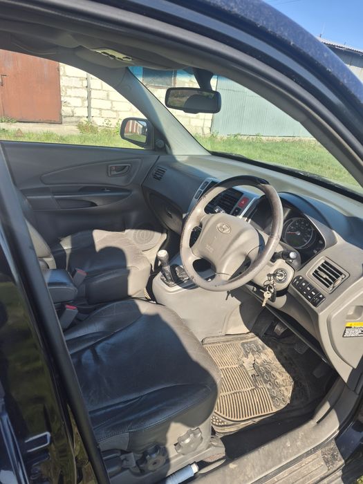 Hyundai tucson 2,0 benzyna 4x4 terenowy anglik