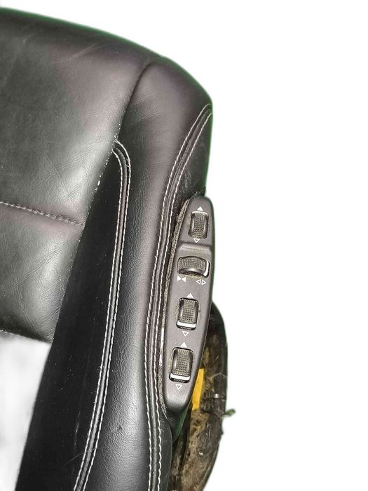 Conjunto de Bancos MERCEDES-BENZ E-CLASS Cabriolet A2079100022 (OEM)