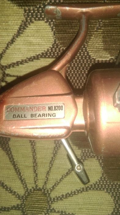 Stary kołowrotek kolekcjonerski ze stałą szpulą COMMANDER No.8200
