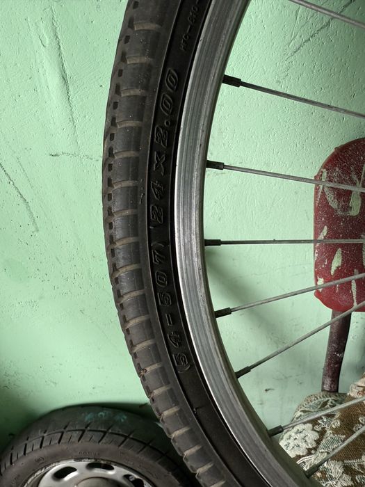Продам колесо для велосипеда на 24