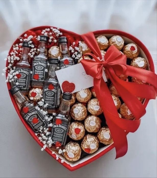 Подарункові бокси на 14 лютого