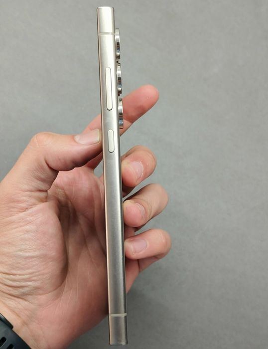 Samsung S24 Ultra 256Gb
