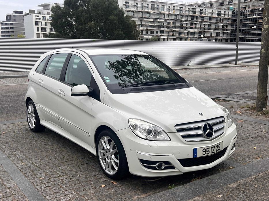 Mercedes B200 CDI 140CV foto 2
