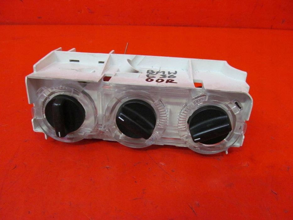 bmw 3 compact e36 panel przełącznik nawiewu 8360456