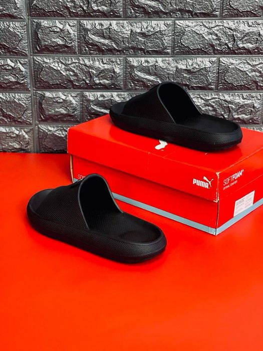 Мужские тапки шлепанцы Puma топ цена / слансы мужские черные пума шлепаны на море, тапочки для бассейна шлепанцы / капці Пума на кожен день