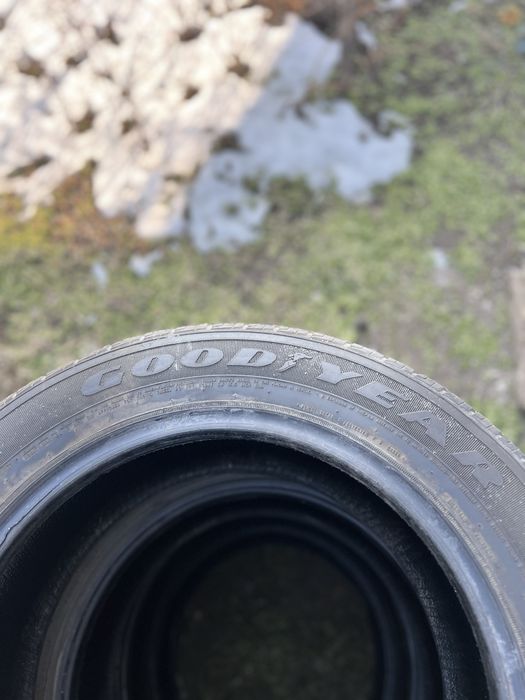Резина GoodYear Viva 3 all season 215/55R16