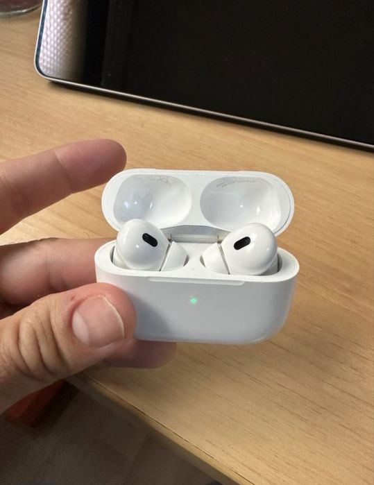 Airpods Pro 2ª geração - Apple. Novos com todos os acessórios.