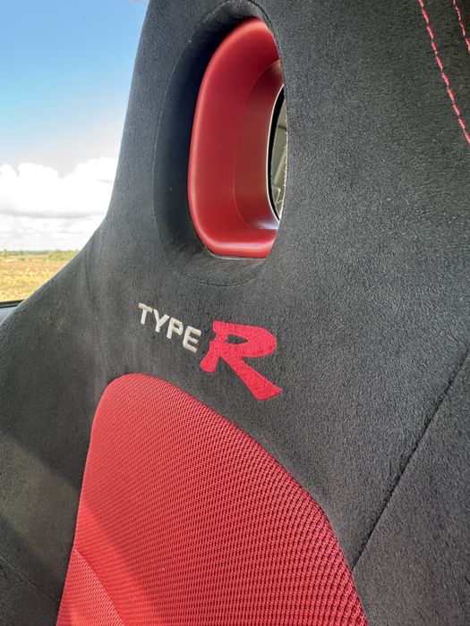 Fotele typ r honda