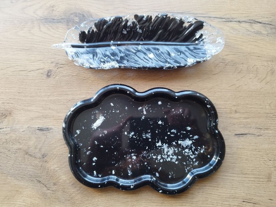 Rękodzieło Handmade podstawek na biżuterię z żywicy czarny