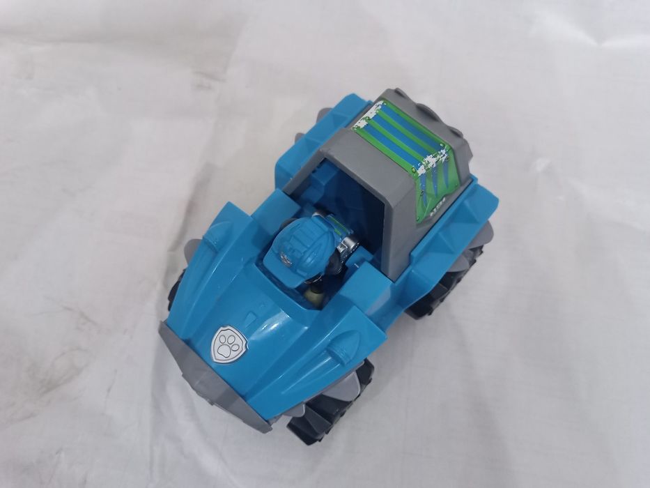 Pojazd rexa z figurką  psi patrol