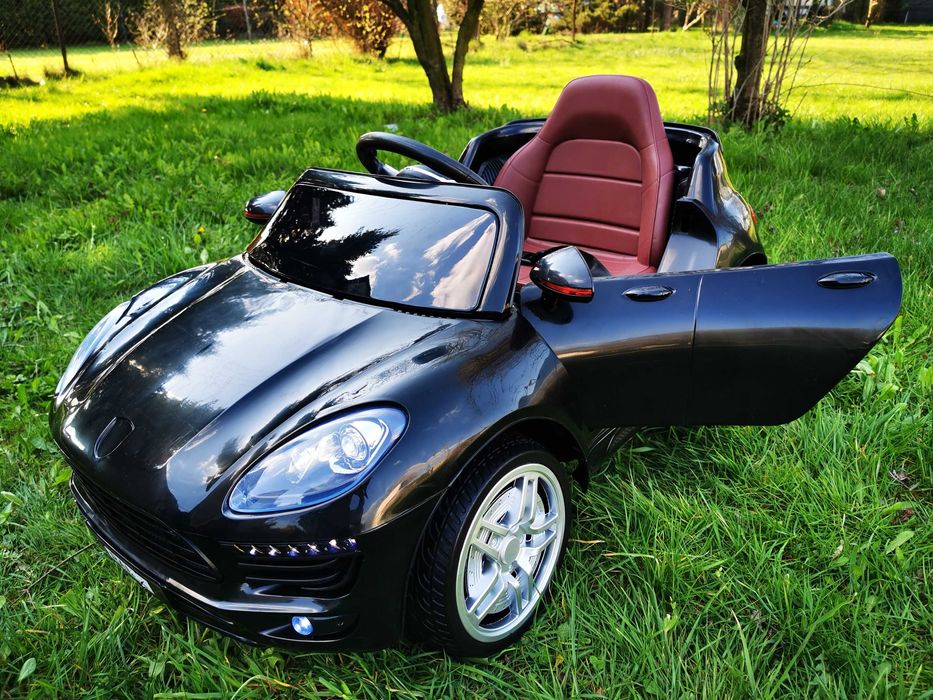 Samochód PORSCHE CAYENNE SUV Auto Akumulator Elektryczny RC 2 DZIECI
