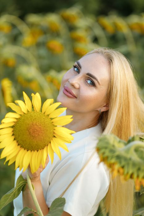 Астролог Прогноз на місяць та рік індивідуальний гороскоп