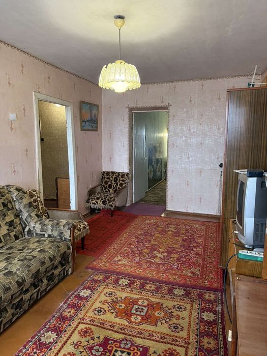 Продаж 2-х кімнатна вулиця Покровська