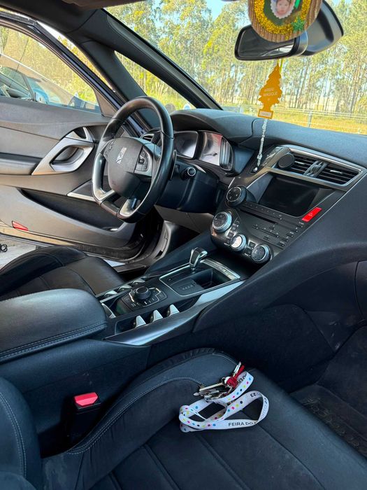 Citroen DS5 - 249000km, Diesel